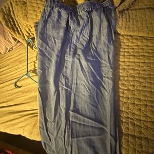 Blue Calvin Klein capri pants